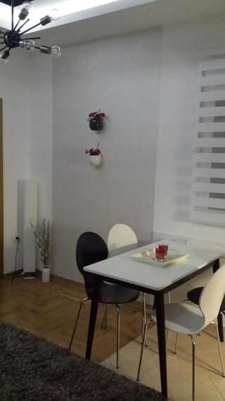 Апартаменты Apartment FINI Тиват Апартаменты с видом на сад-41