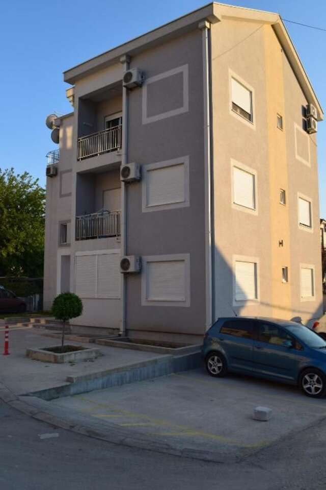 Апартаменты Apartment FINI Тиват-78